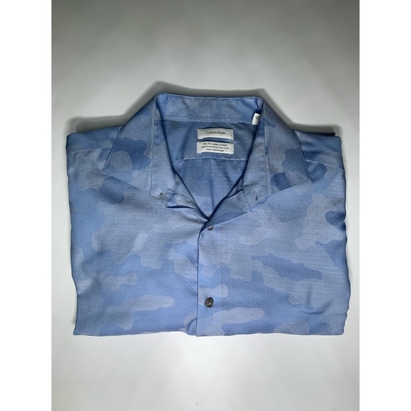CALVIN KLEIN BLUE CAMO BUTTON UP - MEDIUM - Picture 3 of 4